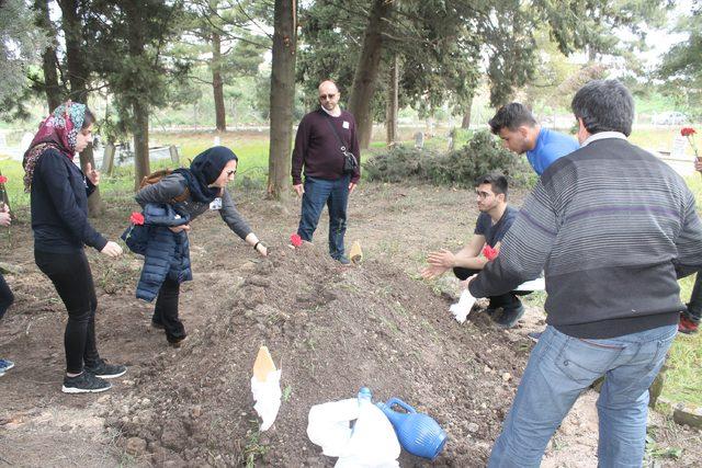 Sınava giderken geçirdiği kazada hayatını kaybeden genç, gözyaşlarıyla uğurlandı