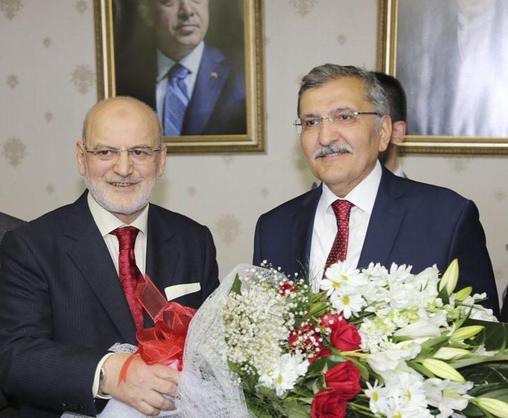 Başkan Murat Aydın göreve başladı G4