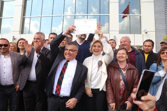 Kırklareli Belediye Başkanı Kesimoğlu, mazbatasına aldı