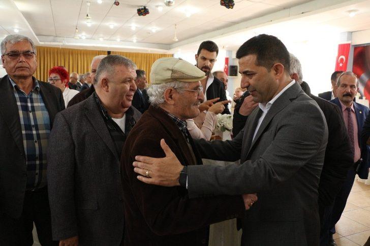 Kuşadası Belediye Başkanı kutlamaları ve tebrik ziyaretlerini iki günle sınırlı tuttu G3