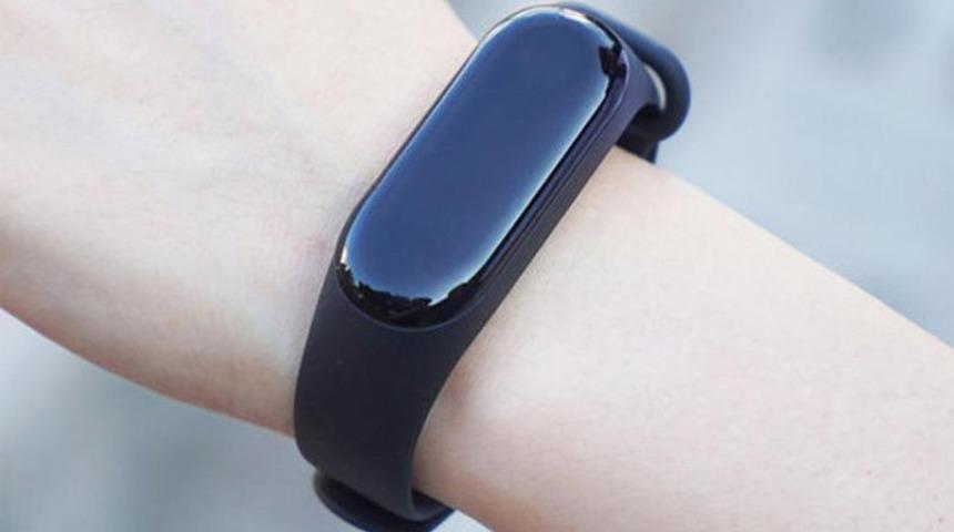 Temizlik işçilerine 'akıllı bileklik' zorunluluğu!