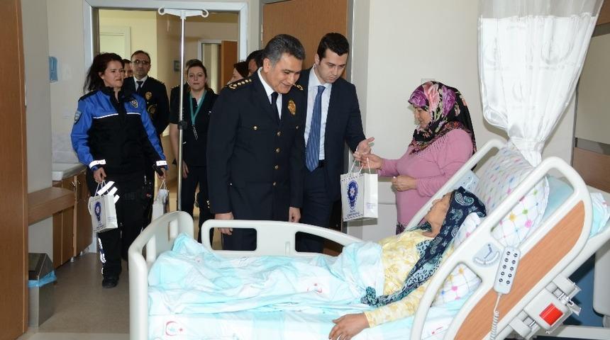 Kanserli hastalara polis morali