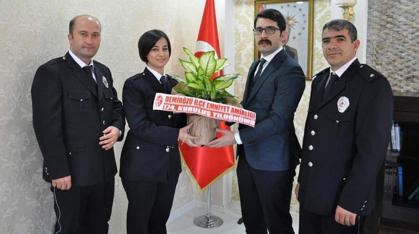 Kaymakam Coşkun: &ldquo;Huzurla uyumak istiyorsanız onun sırrı polislere olan g&uuml;vendir"