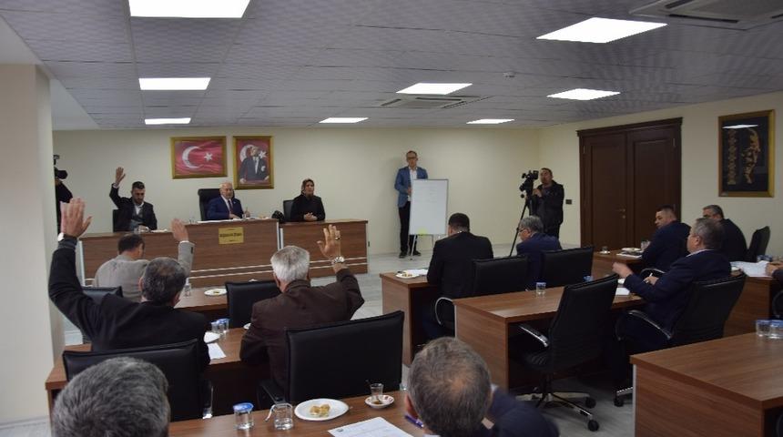 Lapseki Belediyesi ilk meclis toplantısını yaptı