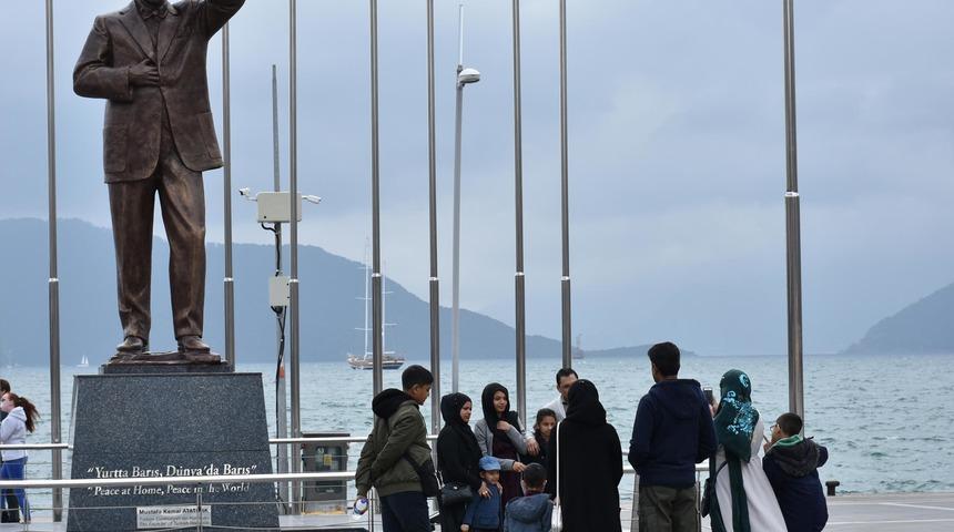 Orta Doğulu turistlerin Atatürk sevgisi