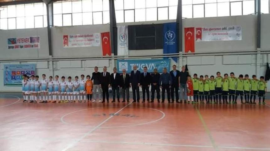 İlkokullar arası futsal heyecanı sona erdi