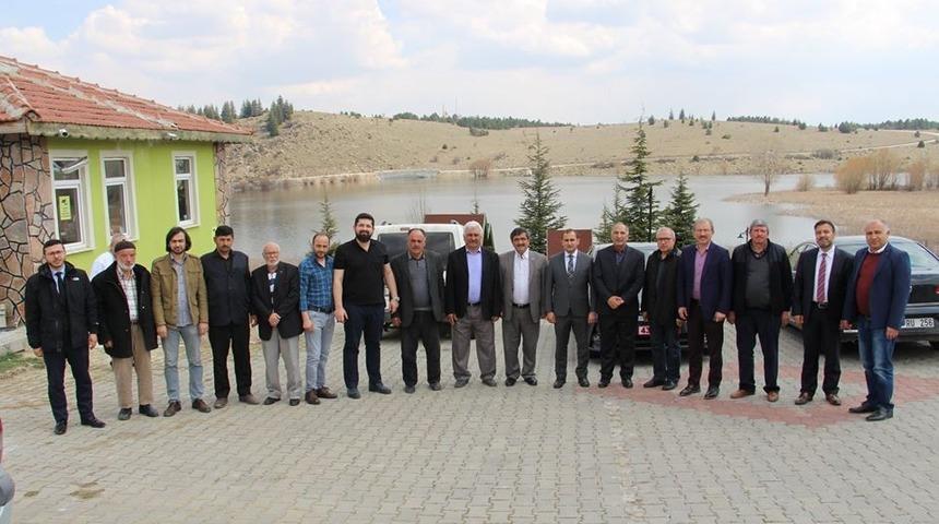 K&ouml;ylerini kalkındırmak i&ccedil;in  dernek kurdular