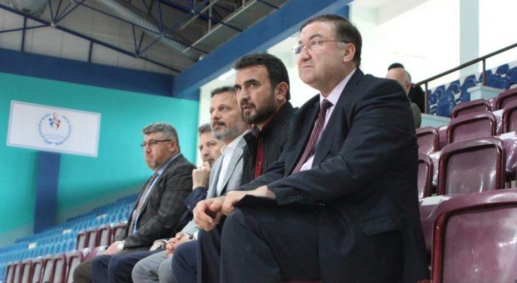 DPÜ Hentbol Takımı, Düzce Üniversitesi’ni 32-26 mağlup etti G4