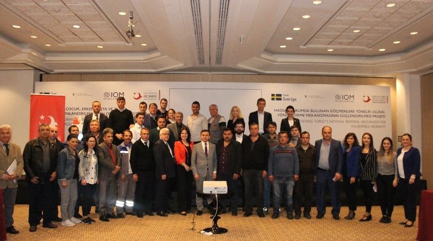 Havalimanı, otogar ve taksi şof&ouml;rlerine insan ticareti ile m&uuml;cadele eğitimi