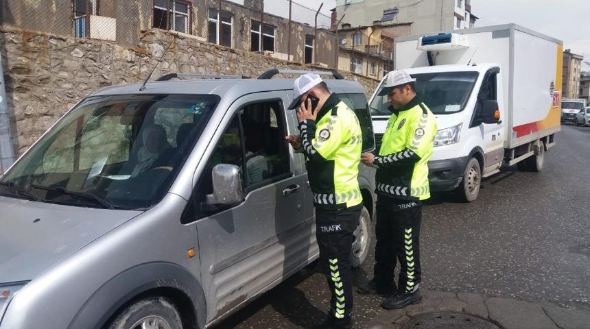 Hakkari&rsquo;de &ldquo;Tek Y&ouml;n&rdquo; uygulaması
