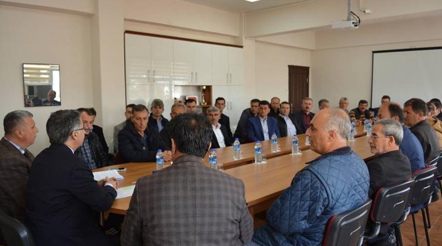 Havran Kaymakamı se&ccedil;ilen muhtarlarımızı tebrik etti