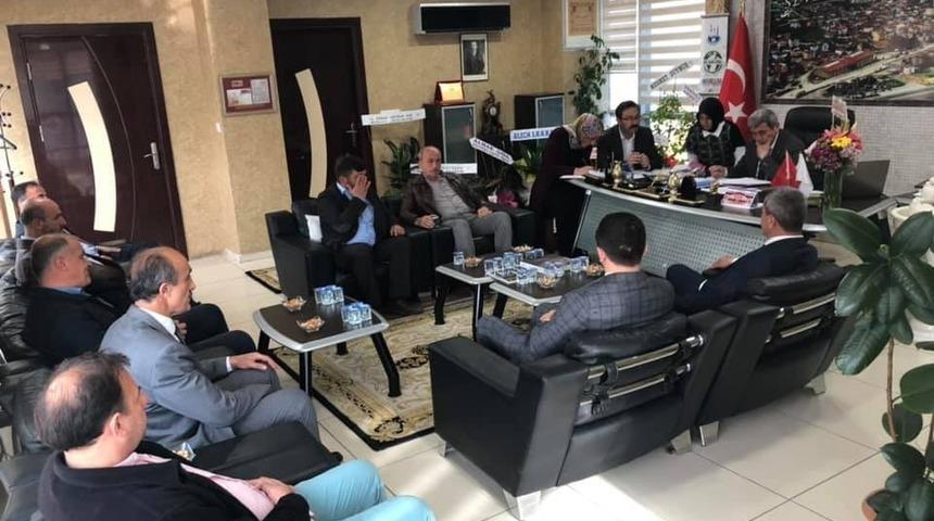 Vezirhan&rsquo;da se&ccedil;im sonrası ilk meclis toplantısı ger&ccedil;ekleştirildi