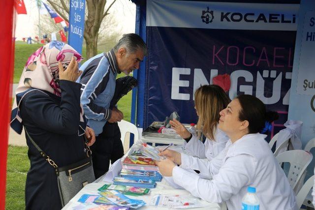 Kocaeli’de 450 kişiye kanser taraması yapıldı