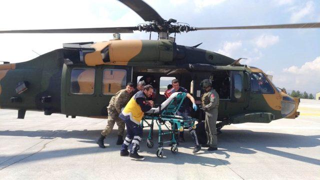 Baraj inşaatında yaralanan vatandaş askeri helikopterle hastaneye kaldırıldı