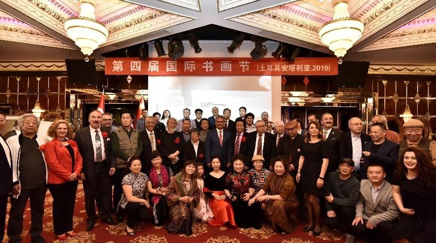 Uysal, &Ccedil;inli misafirlerle buluştu