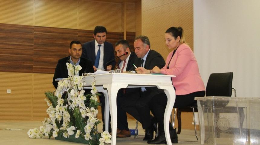 Germencik Belediyesi ilk meclis toplantısını ger&ccedil;ekleştirdi