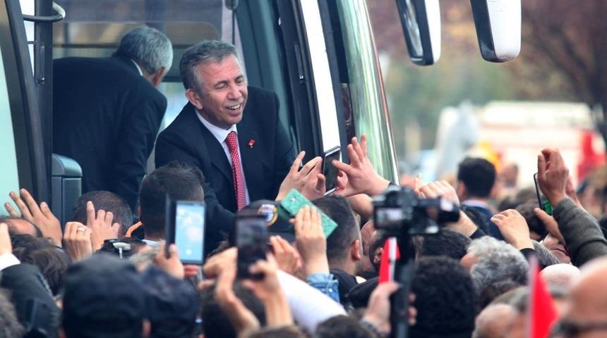 Ankara B&uuml;y&uuml;kşehir Belediye Başkanı Yavaş&rsquo;tan ilk mesaj personele