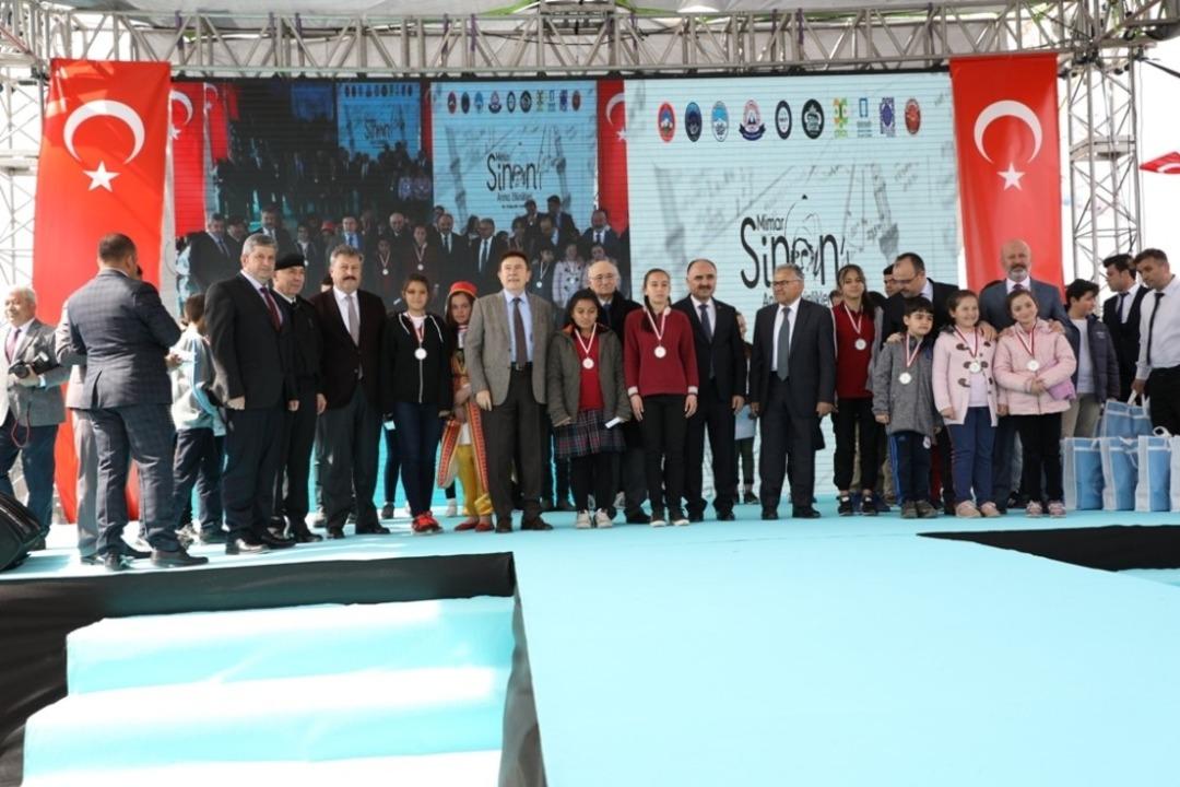 Mimar Sinan d&uuml;zenlenen etkinliklerle anıldı