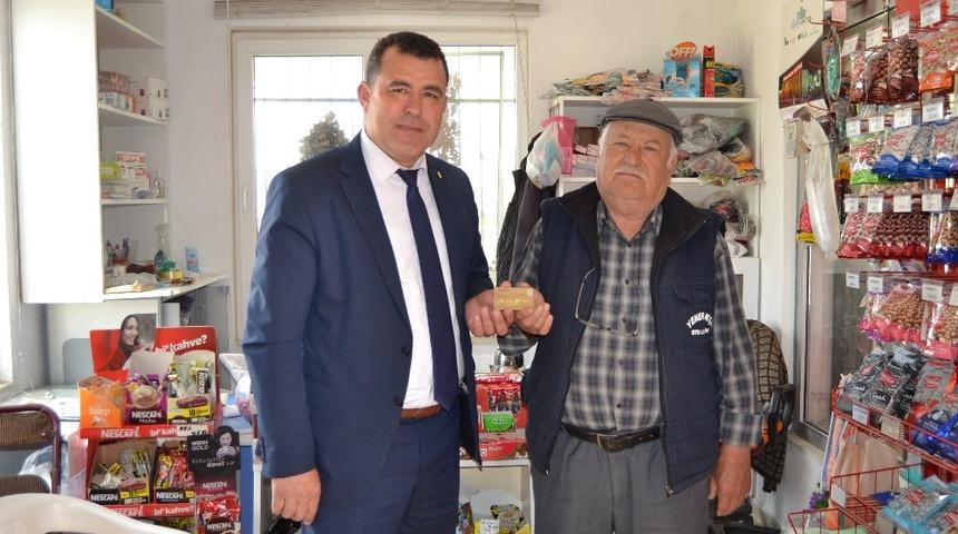 Bakkal esnafına TESK kart dağıtımı başladı