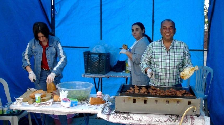 Kermesin geliri okuldaki ihtiya&ccedil; sahibi &ouml;ğrencilere