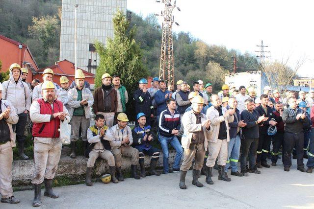 GMİS yönetim kurulu, Armutçuk’da madencilerle bir araya geldi