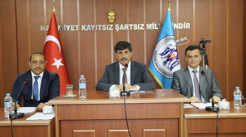 Erzincan Belediye Meclisi Belediye Başkanı Bekir Aksun başkanlığında toplandı
