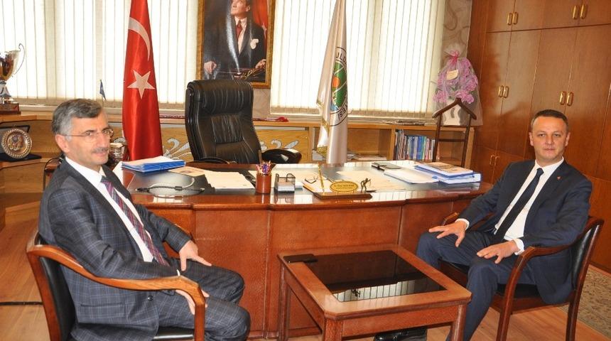 Başkan Selim Alan&rsquo;ı ziyaret eden Vali Bektaş; "24 saat beraber &ccedil;alışacağız"