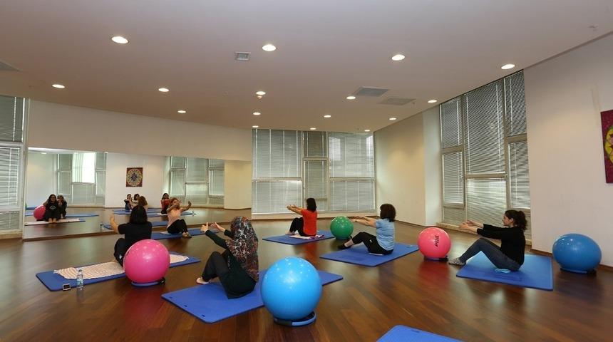 PA&Uuml;&rsquo;de T&uuml;rkiye Fizyoterapistler G&uuml;n&uuml; etkinliği