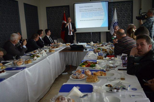 Rektör Şahin’den değerlendirme toplantısı