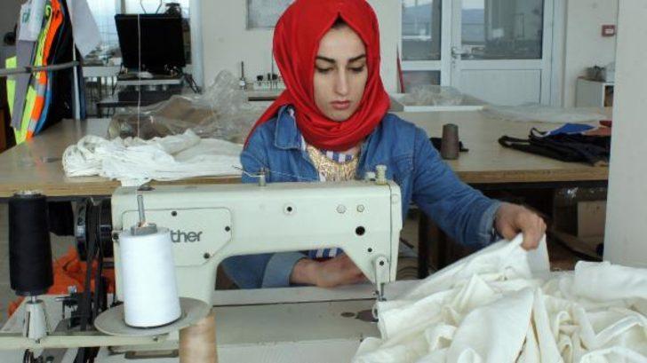 Öğretmenliği bırakıp baba mesleğine başladı G4