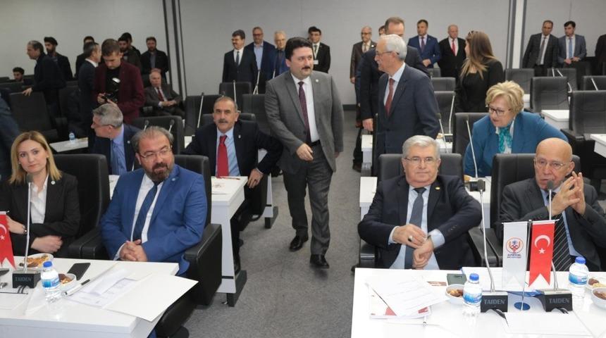 Altıeyl&uuml;l Belediye Meclisi toplandı