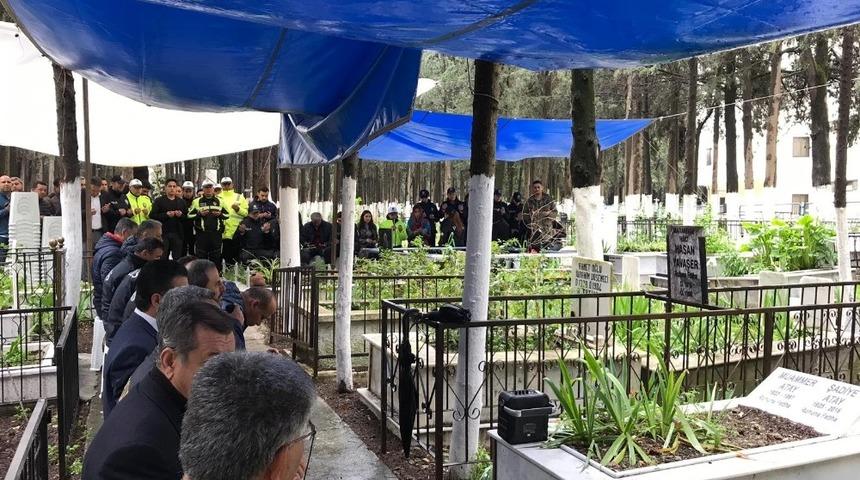 Kuşadası’nda şehit polisler unutulmadı