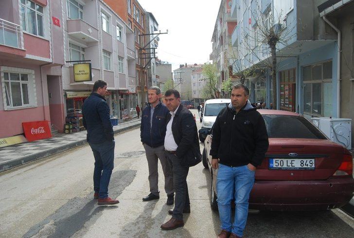 Tehlike saçan metruk ev yıkıldı G5