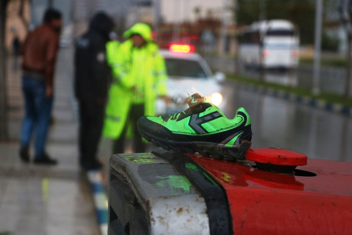 Y&uuml;rek dağlayan kare! 5 yaşındaki &ccedil;ocuktan geriye bir tek ayakkabısı kaldı