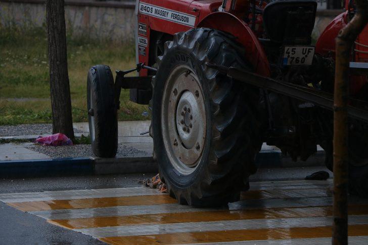 Yürek dağlayan kare! 5 yaşındaki çocuktan geriye bir tek ayakkabısı kaldı G3