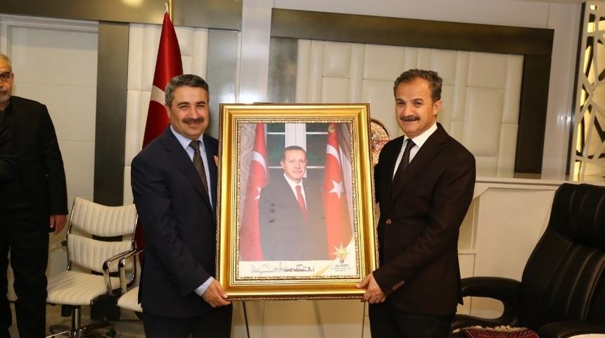 Başkan Alkayış&rsquo;dan Belediye Başkanı Kılın&ccedil;&rsquo;a tablo