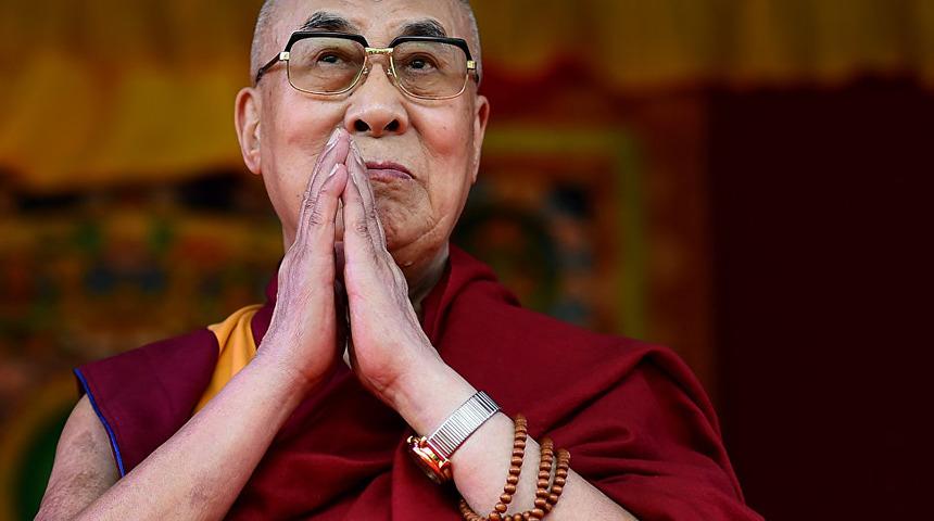 83 yaşındaki dini lider hastaneye kaldırıldı