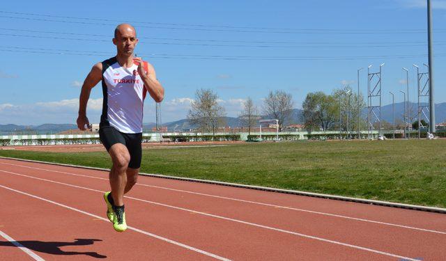 Emniyet Müdürü atletizmde Türkiye'nin gururu oldu