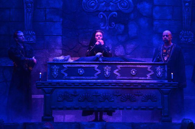  Hamlet  balesi kapalı gişe veda etti 1