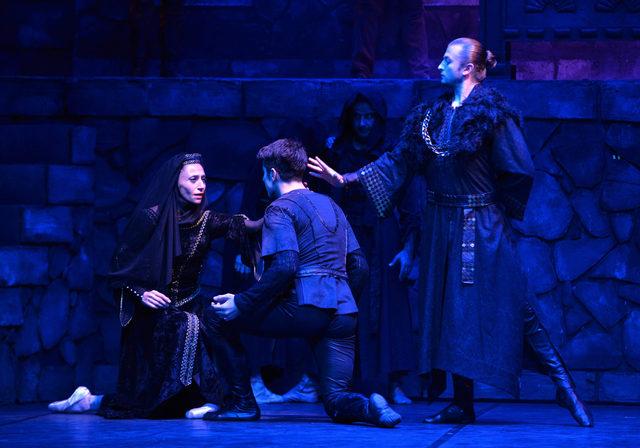  Hamlet  balesi kapalı gişe veda etti 3