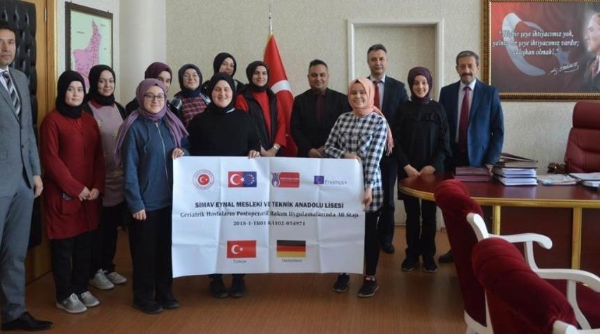 Simavlı öğrenciler Almanya yolcusu