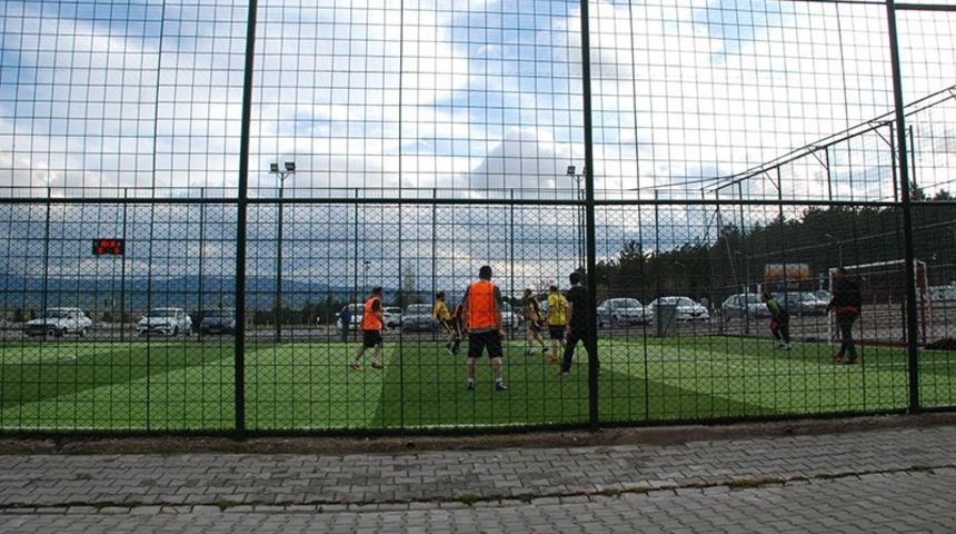 Gediz&rsquo;de dostluk ma&ccedil;ı