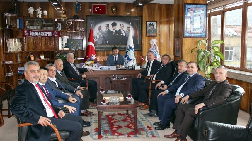 Kantarcı ve STK&rsquo;lar başkan Yeşil ile bir araya geldi