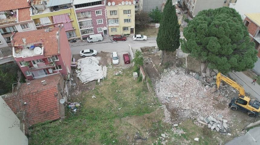 Yiğitbaş Veli Cami yenilenmek &uuml;zere yıkıldı