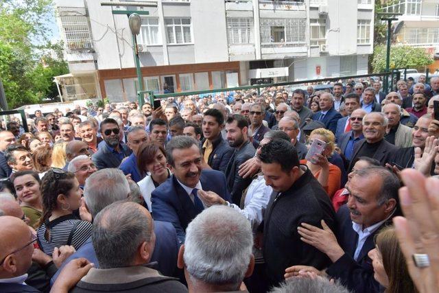 Soner Çetin mazbatasını aldı