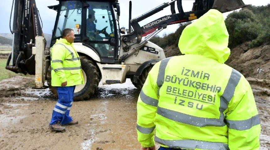 İzmir&rsquo;de yağış seferberliği