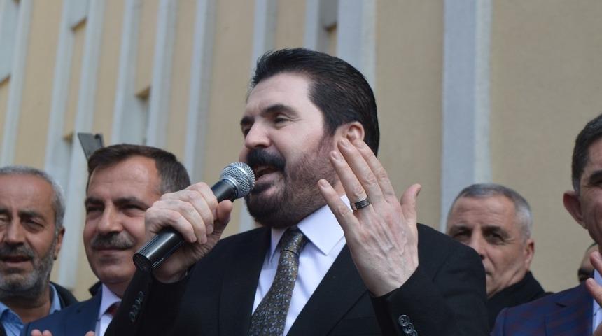 Ağrı Belediye Başkanı Sayan: "Gen&ccedil;leriniz bundan sonra bana emanet"