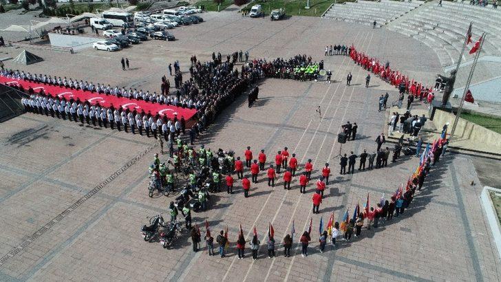 Polis haftası kutlamalarında off-road ve drift şov G1