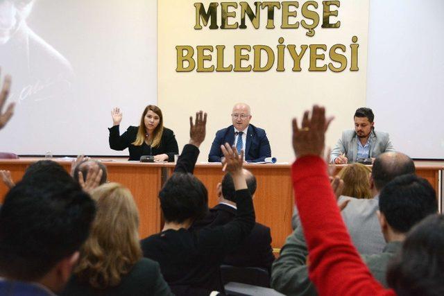 Yeni Menteşe Meclisi ilk kez toplandı