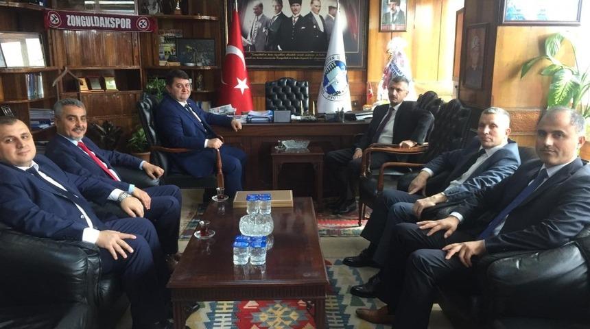 Vali Erdoğan, Başkan Yeşil ve y&ouml;netimini tebrik etti